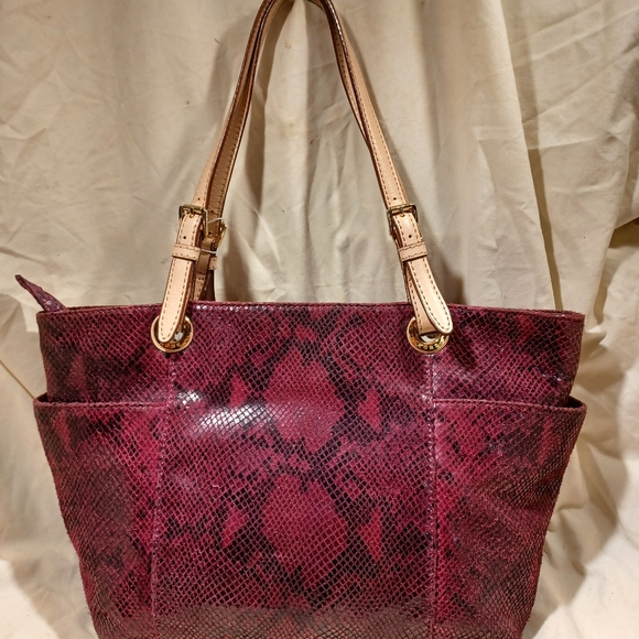 Michael kors shoulder bag - Picture 6 of 8